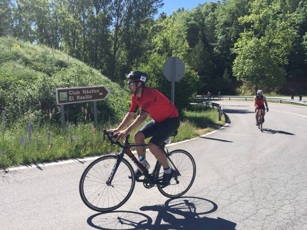 Fotos: Darío Pérez gana el triatlón Desafío El Rasillo