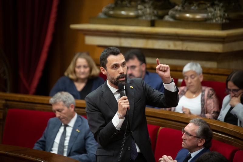 Roger Torrent interviene en el Parlament. 