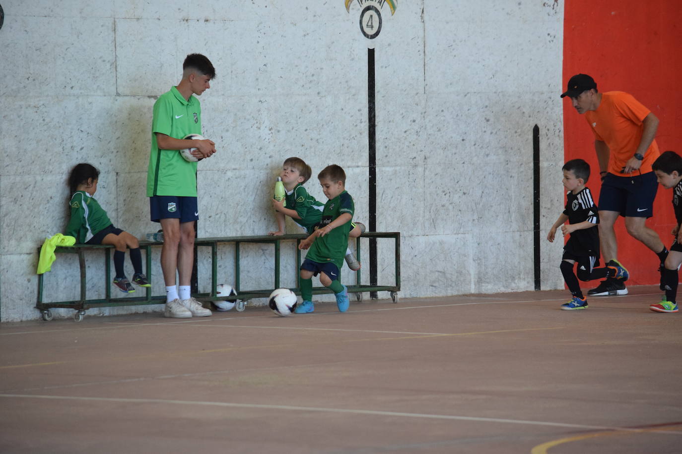 Ambiente de fútbol en La Isla