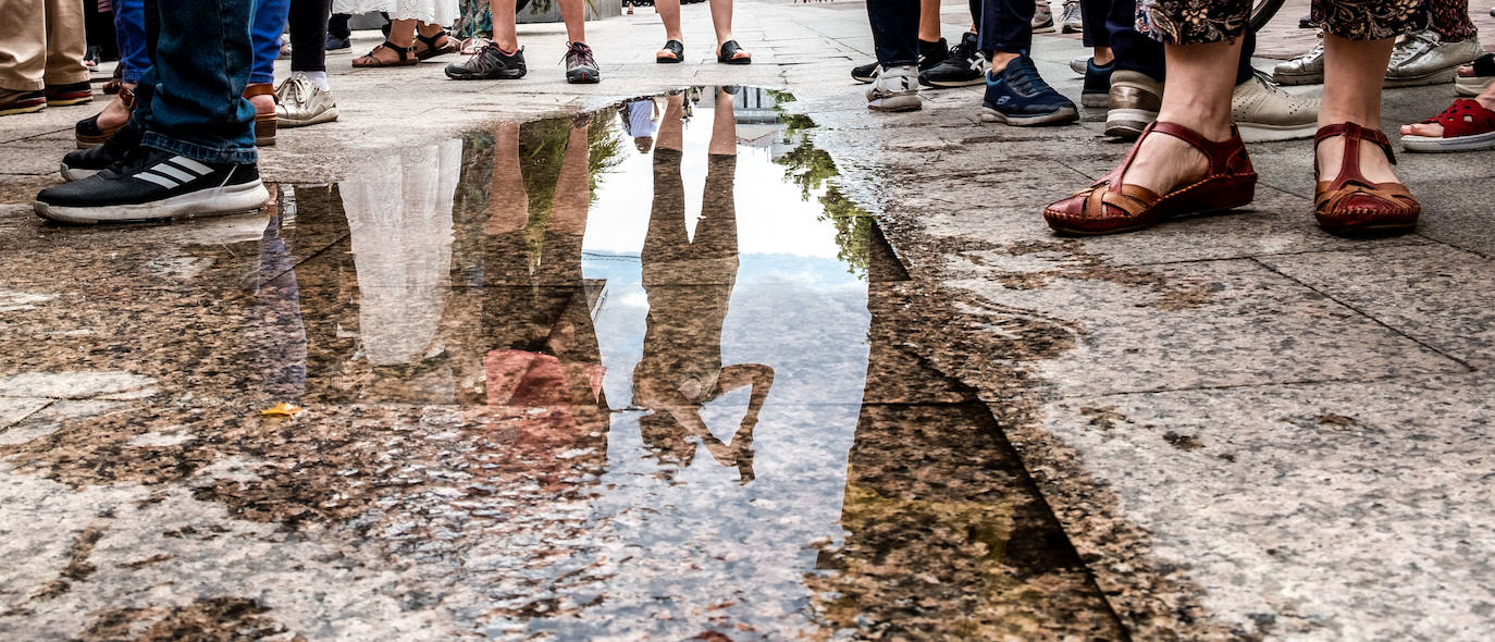 Fotos: Trabajadores de Correos, llamados a secundar la huelga en La Rioja
