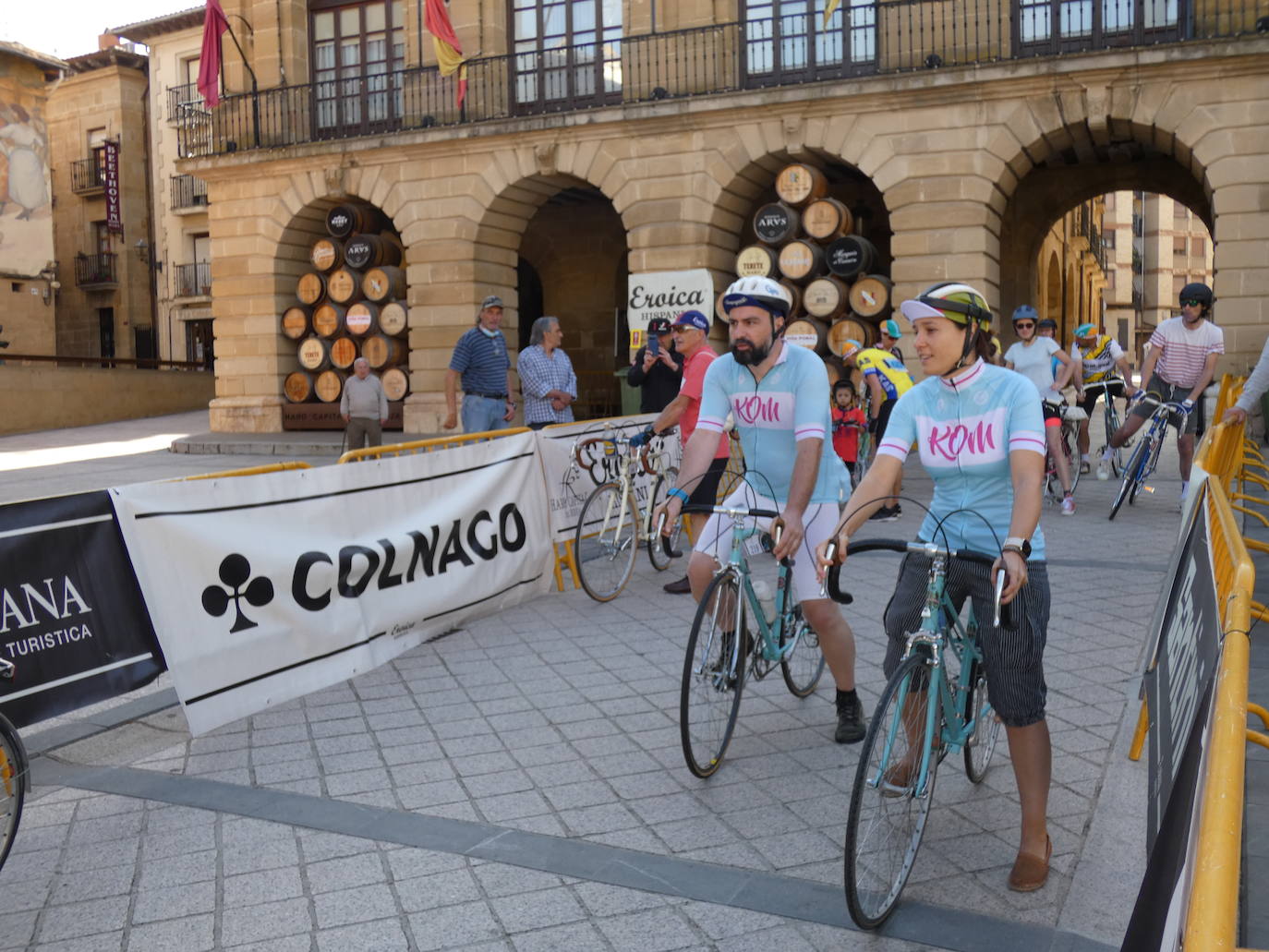 Fotos: La Eroica llena Haro de colores clásicos