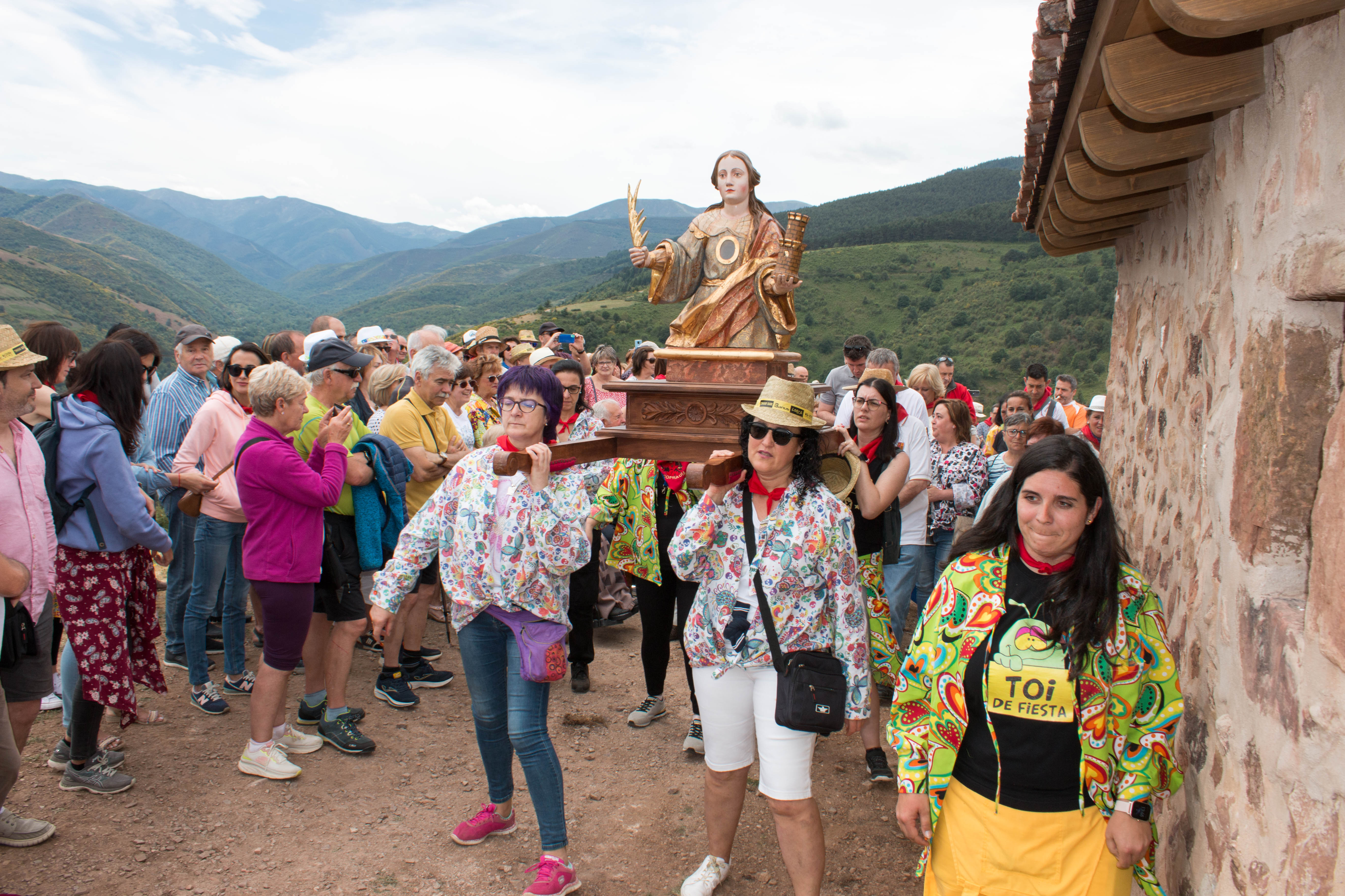 Fotos: Ezcaray celebra la romería a la ermita de Santa Bárbara