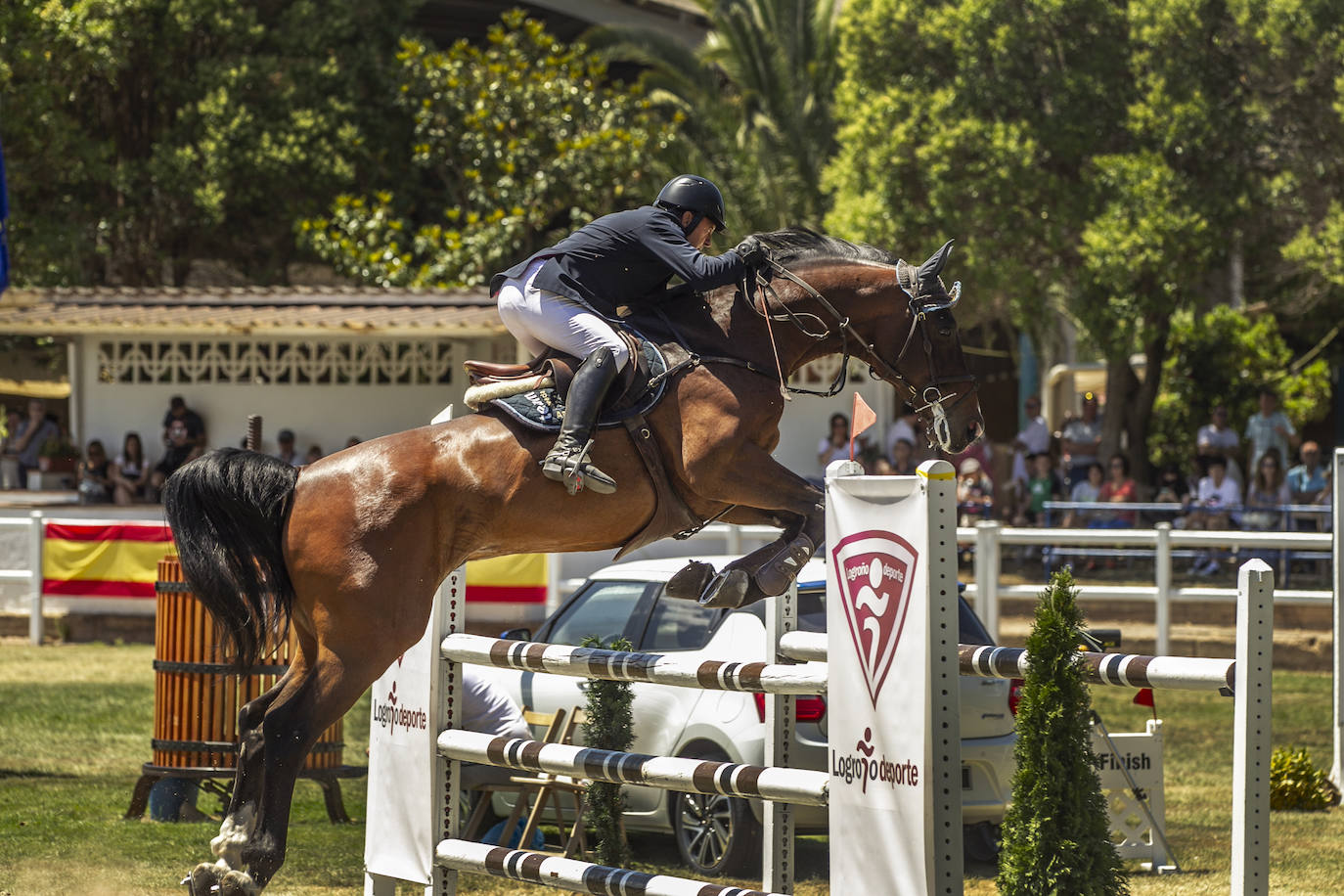 Fotos: González de Zárate vence en el Concurso de Saltos de Logroño