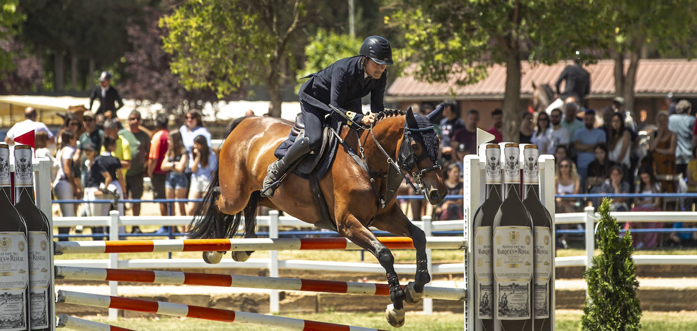 Fotos: González de Zárate vence en el Concurso de Saltos de Logroño