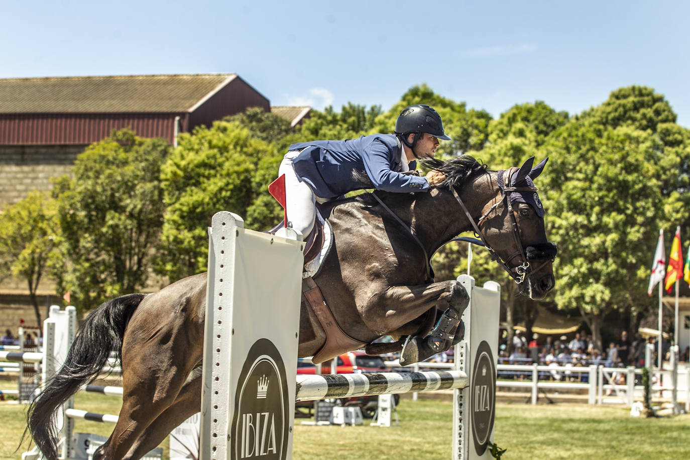 Fotos: González de Zárate vence en el Concurso de Saltos de Logroño