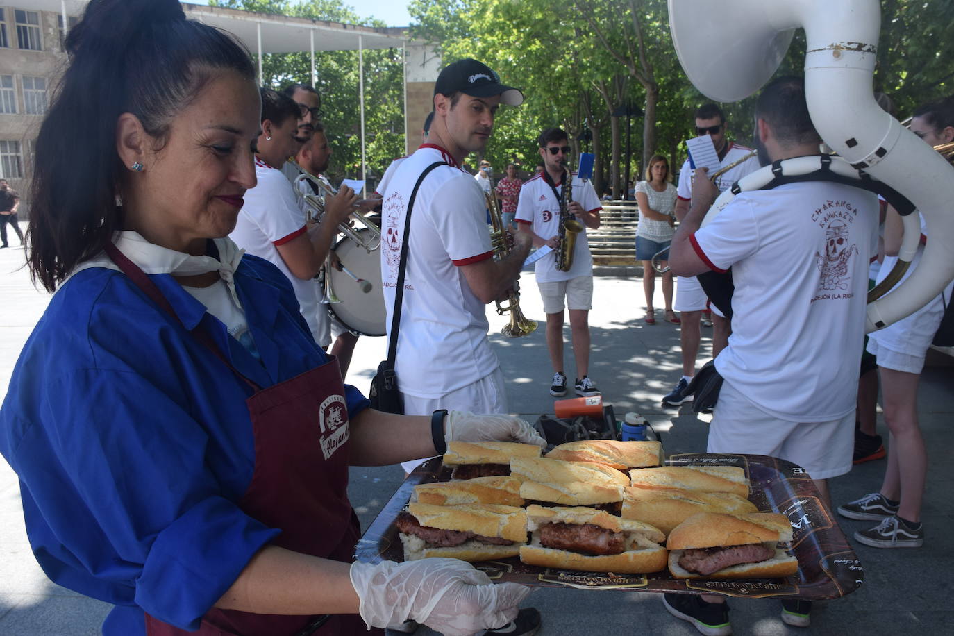 Fotos: Jueves de degustaciones de San Bernabé