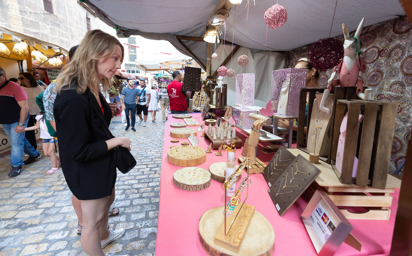 Fotos: Inauguración del campamento francés y del mercado renacentista de San Bernabé