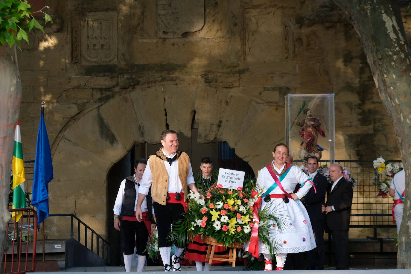 Fotos: Ofrenda floral por San Bernabé