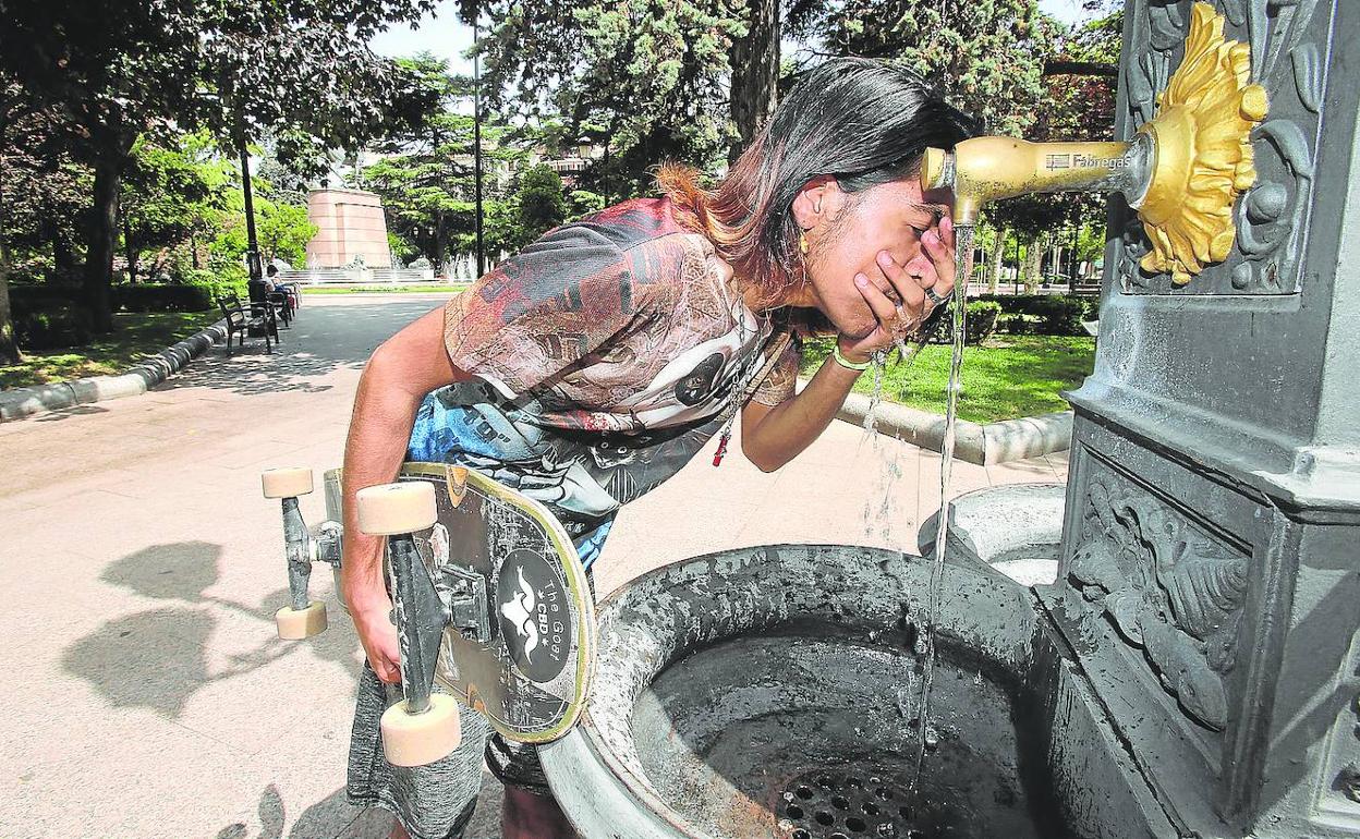 La ola se despide en alerta roja