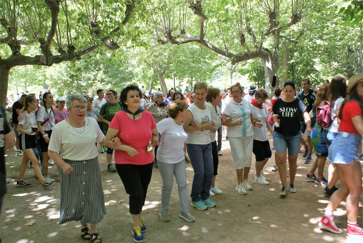 Fotos: Viernes de vueltas y almuerzos en las fiestas de Nájera