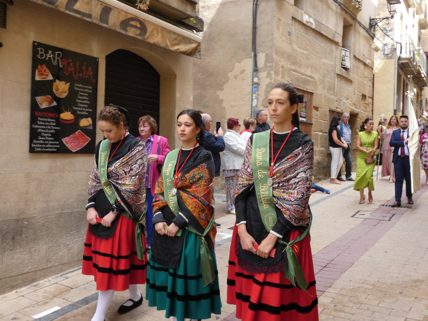 Fotos: San Felices vuelve a procesionar en Haro