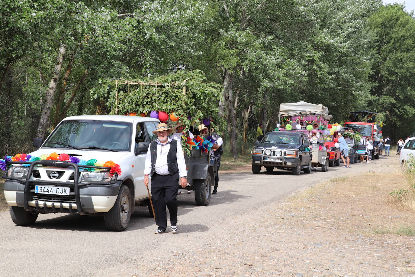 Fotos: Los arnedanos festejan la romería de San Juan