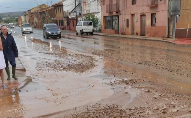 Agua y barro acumulados tras la tormenta. 