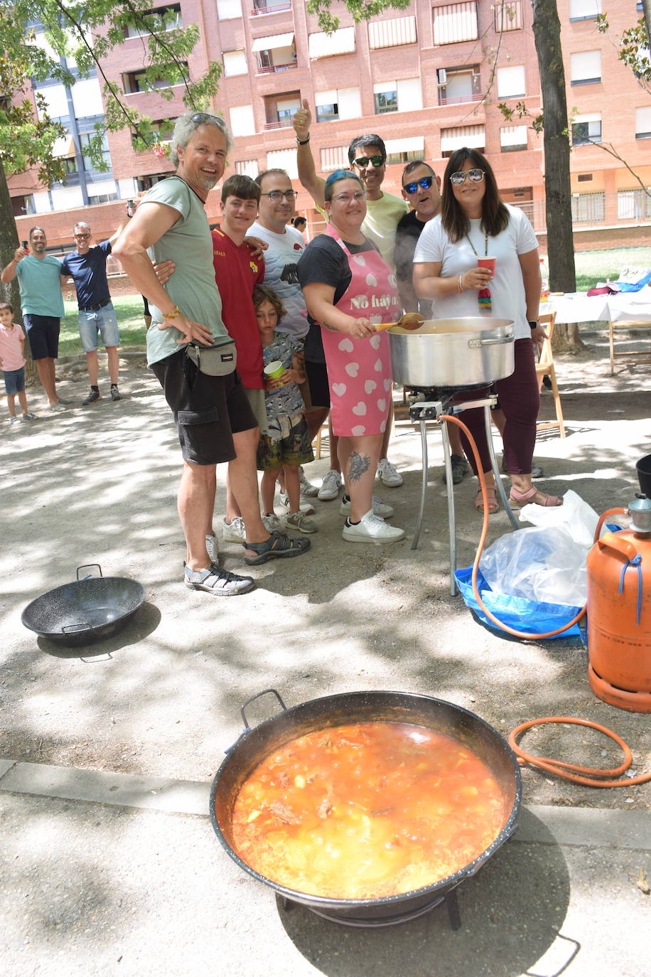 Fotos: Yagüe y Cascajos: los barrios de Logroño recuperan el pulso festivo