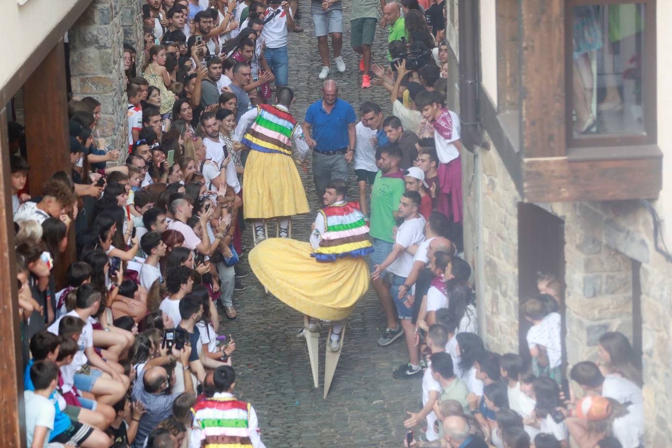 Fotos: Anguiano recupera la danza más tradicional