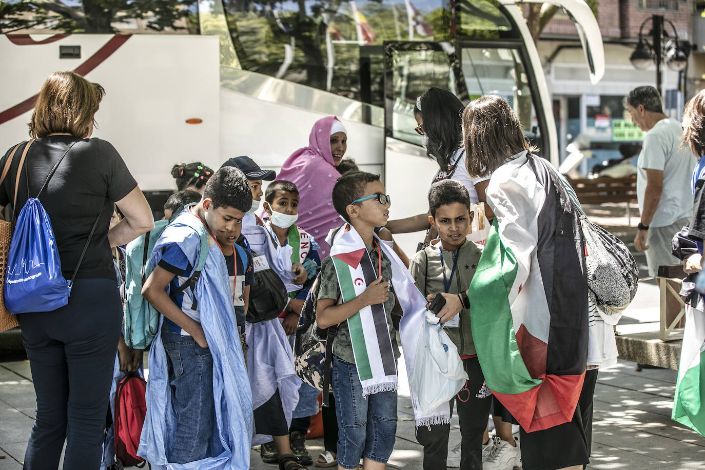 Fotos: Las familias riojanas se encuentran con los niños saharauis de &#039;Vacaciones en paz&#039;