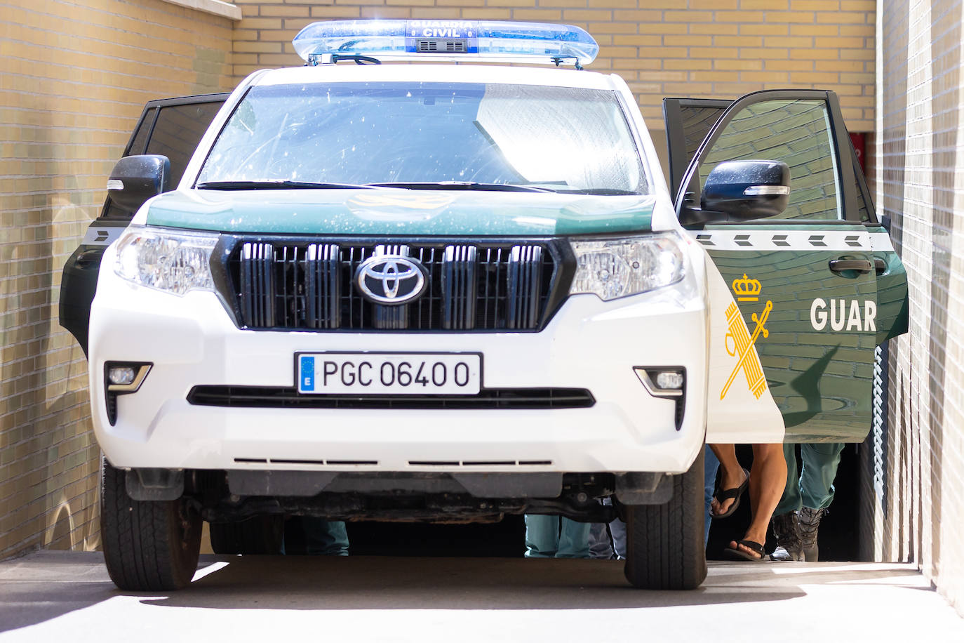 Fotos: Las imágenes de la operación policial en Lardero y Logroño