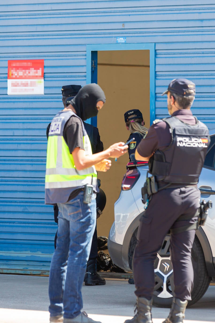 Fotos: Las imágenes de la operación policial en Lardero y Logroño