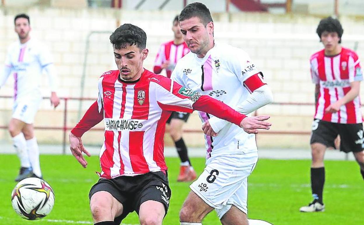 Encuentro entre la UDL B y Racing Rioja durante el pasado curso. 