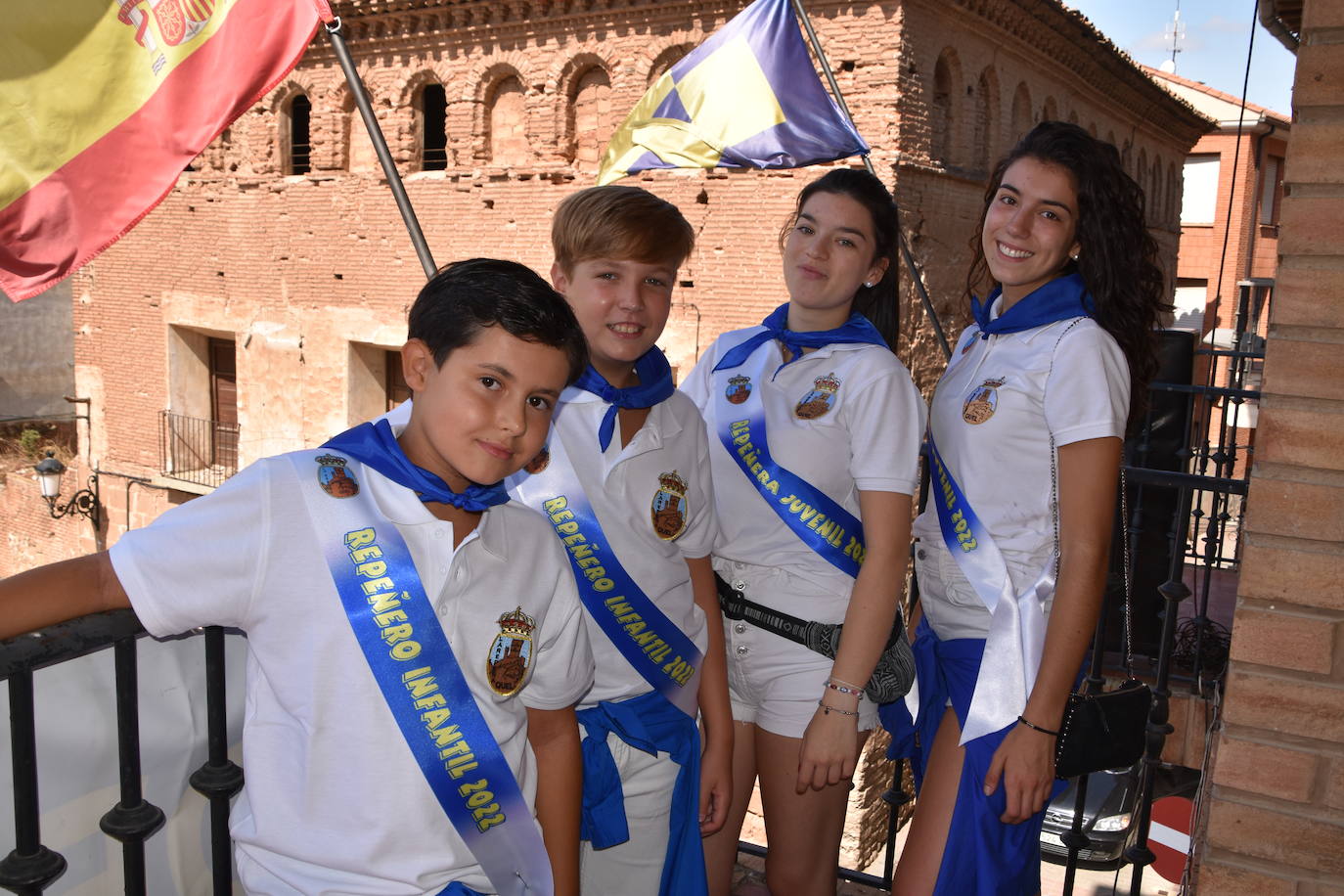 Fotos: Quel inicia las fiestas con el cohete y pañuelos para niños y mayores