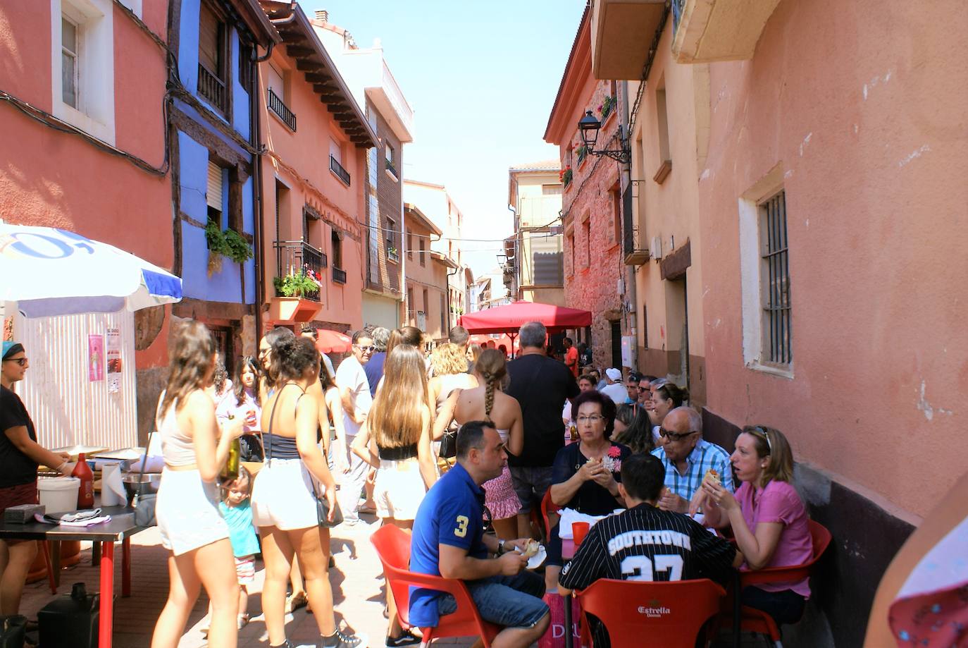 Fotos: Camprovín repartió más de 2.000 raciones de chorizo