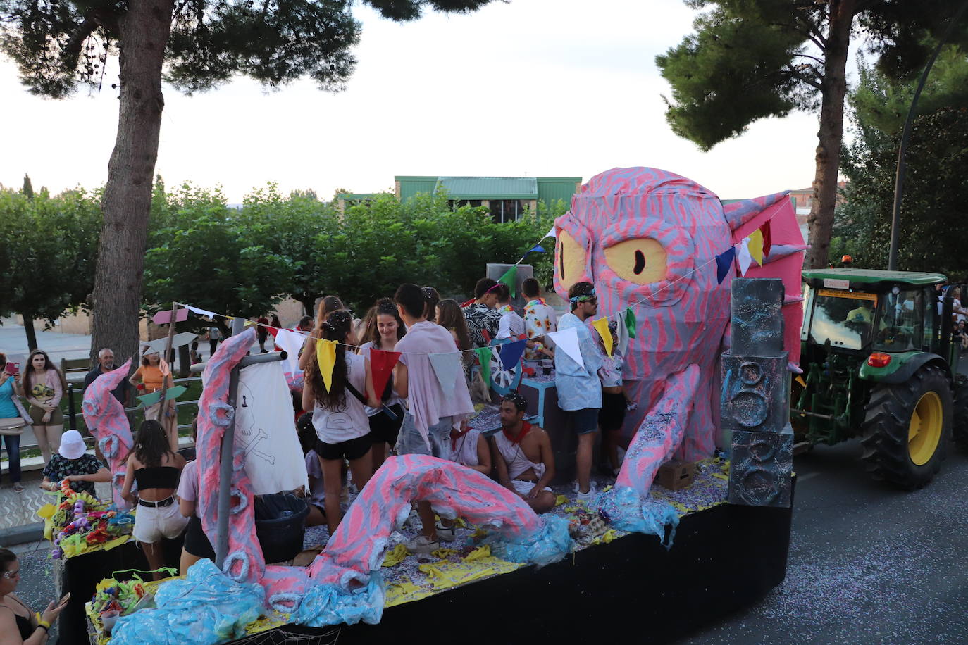 Fotos: El desfile de carrozas de Alfaro