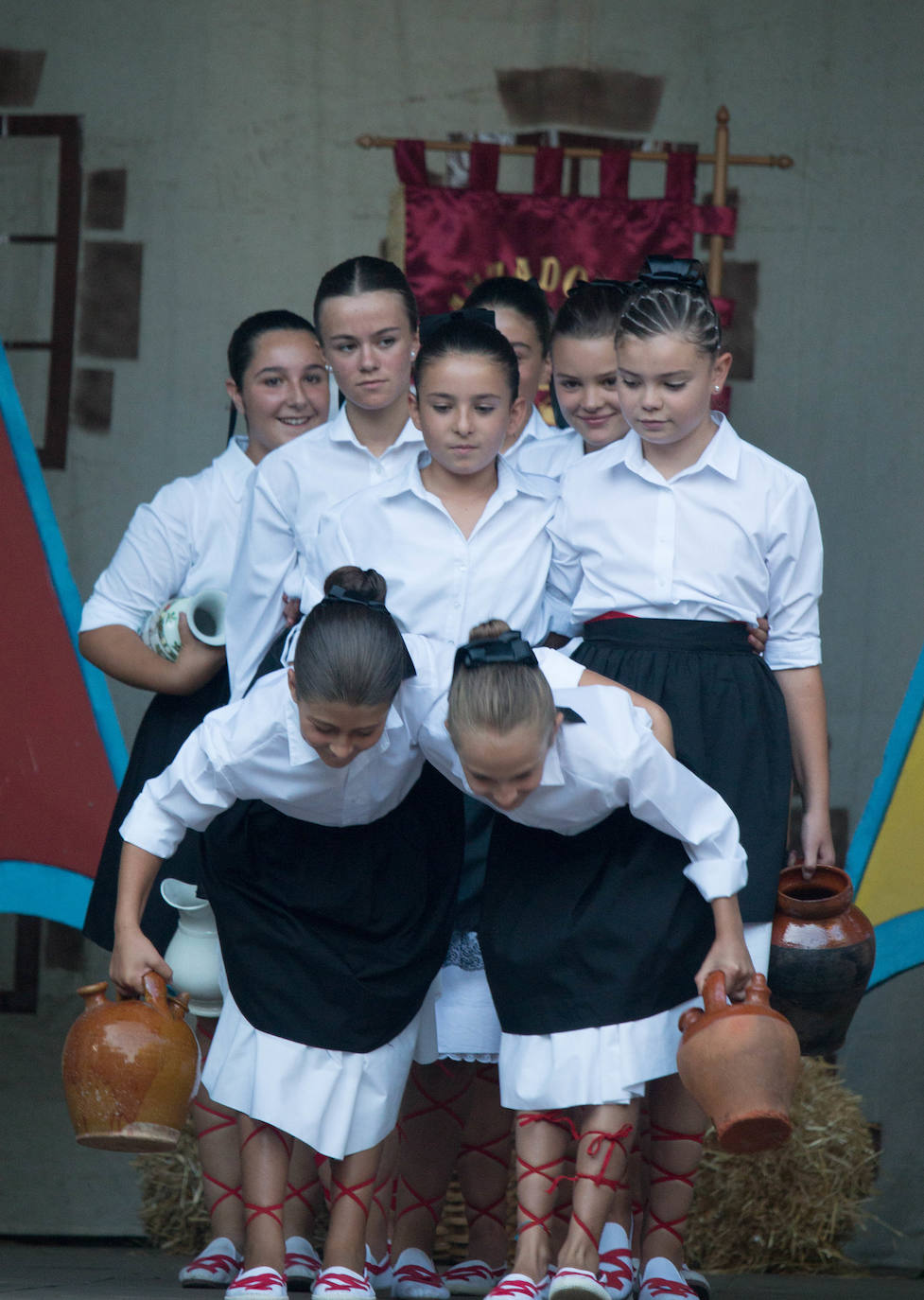 Fotos: Ezcaray despide sus fiestas con mucho ritmo