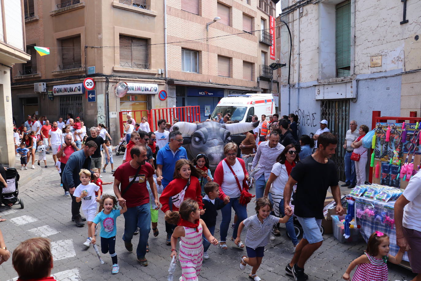 Fotos: Los festejos menores triunfan en las fiestas de Alfaro