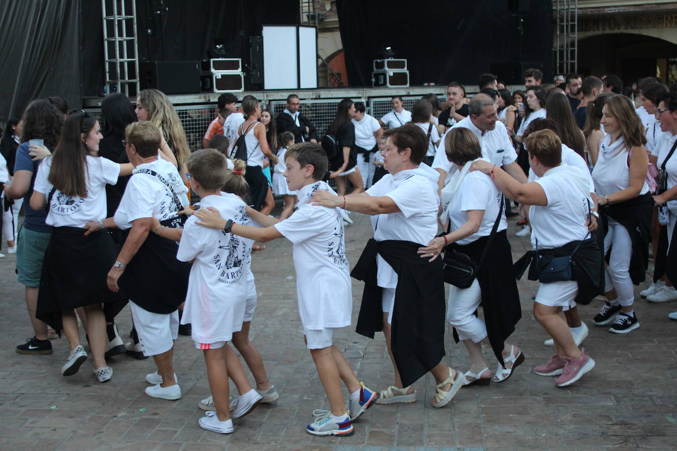 Fotos: Fiestas de San Bartolomé en Ribafrecha