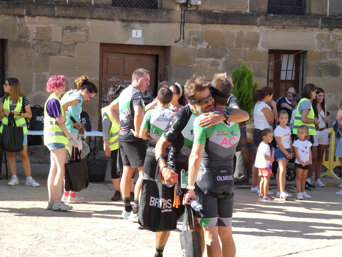 Fotos: Carrera popular &#039;Meandro del río Ebro&#039; en Briñas