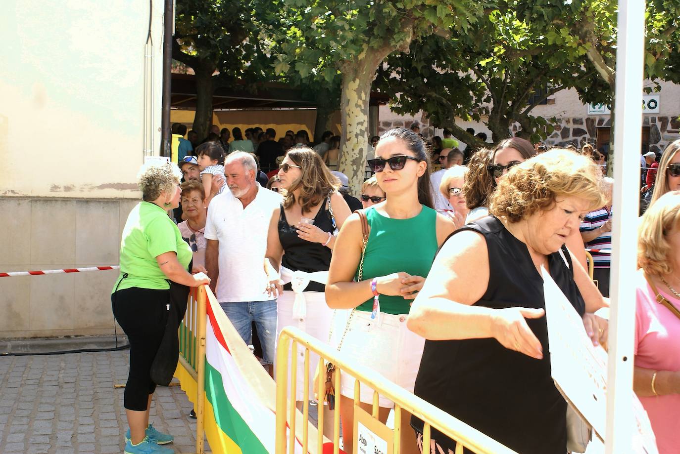 Fotos: Miles de personas asisten al Festival de la patata brava de Villar de Torre