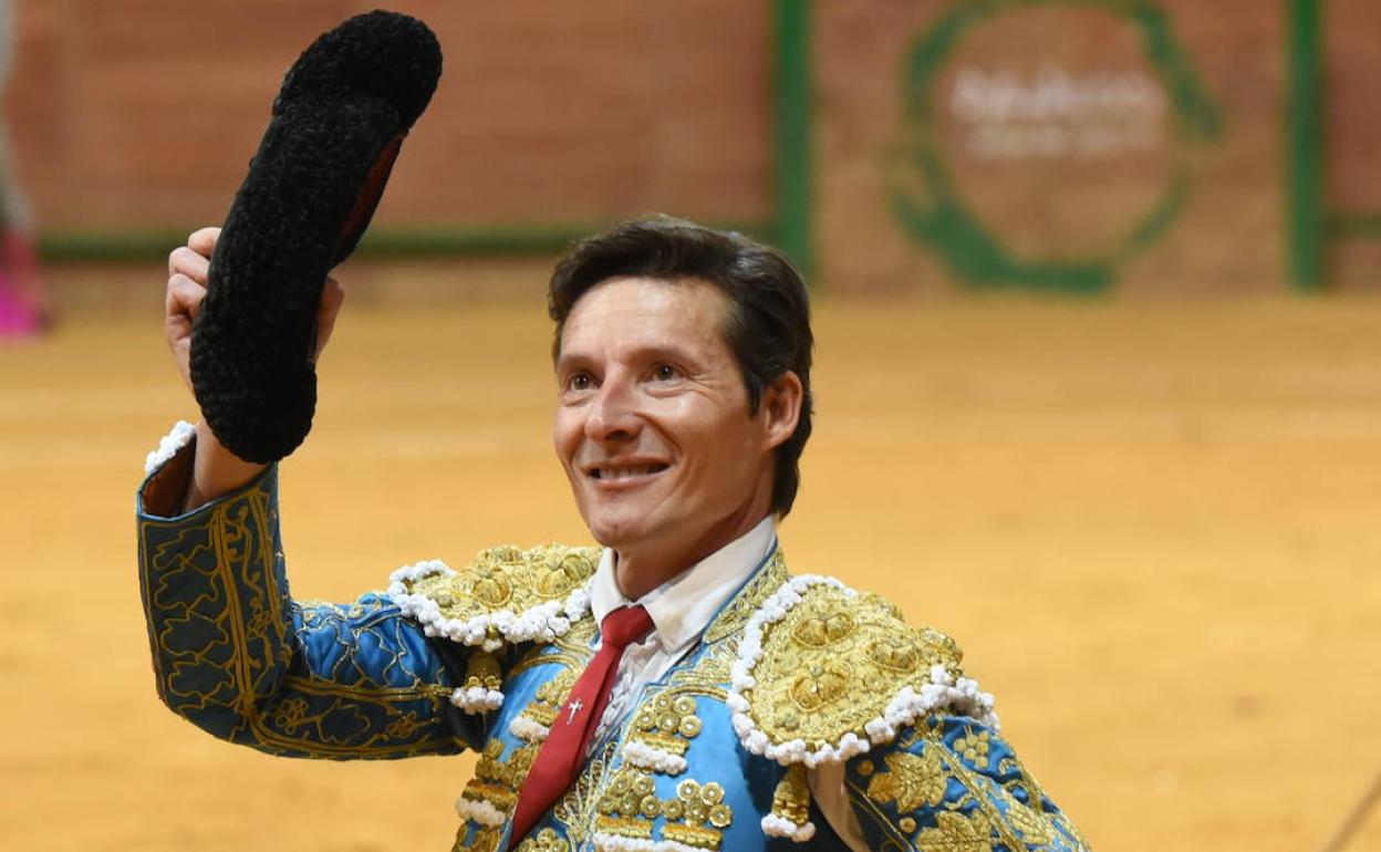 Diego Urdiales torea esta tarde en Colmenar Viejo junto a Manzanares y Roca Rey