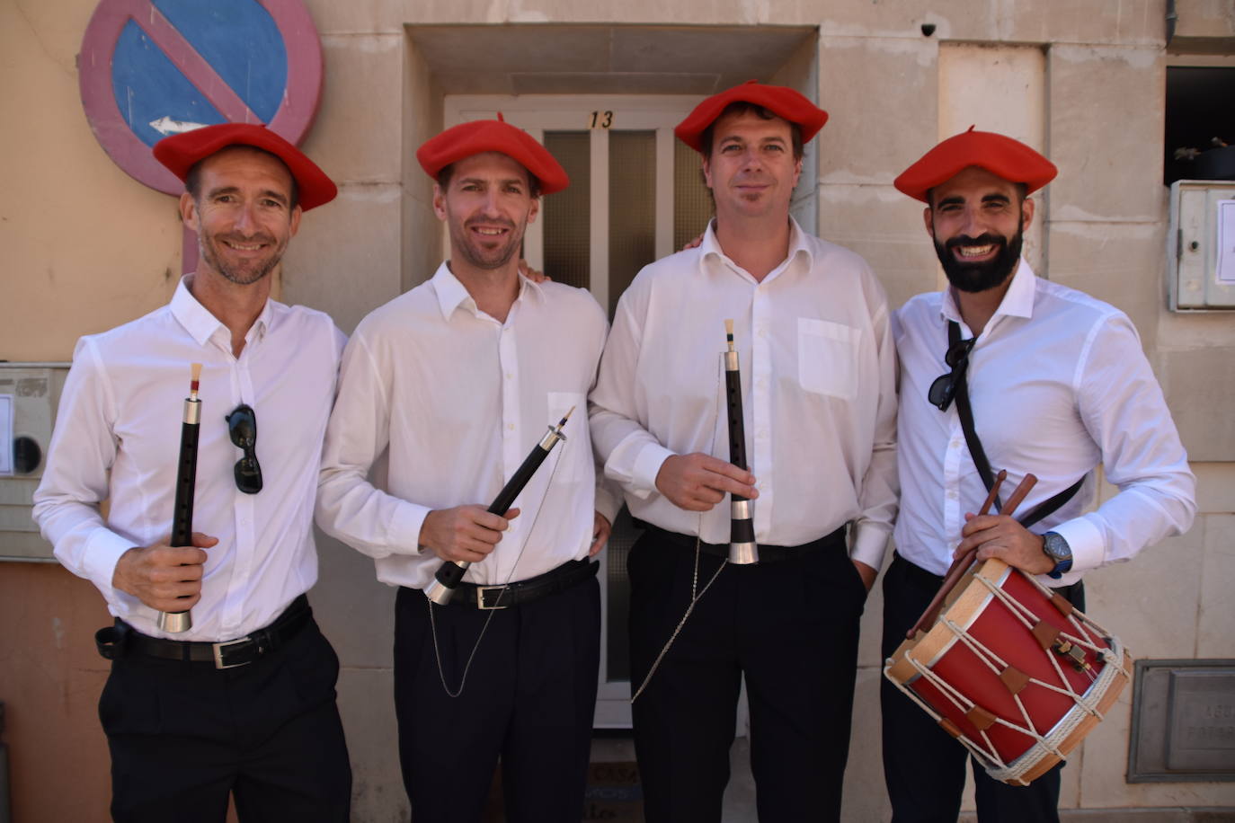 Fotos: Bajada de San Gil y danza de la Gaita