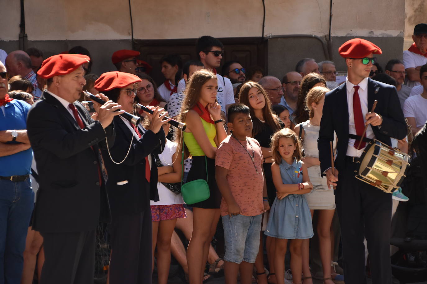 Fotos: Bajada de San Gil y danza de la Gaita