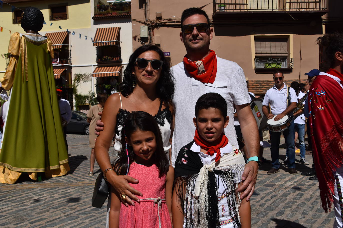 Fotos: San Gil recorre las calles de Cervera al son de las &#039;pulgaretas&#039;