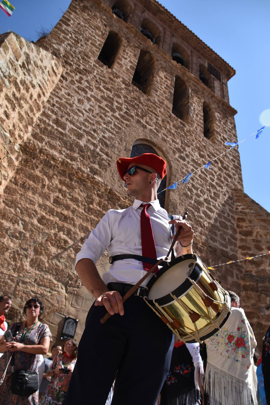 Fotos: San Gil recorre las calles de Cervera al son de las &#039;pulgaretas&#039;