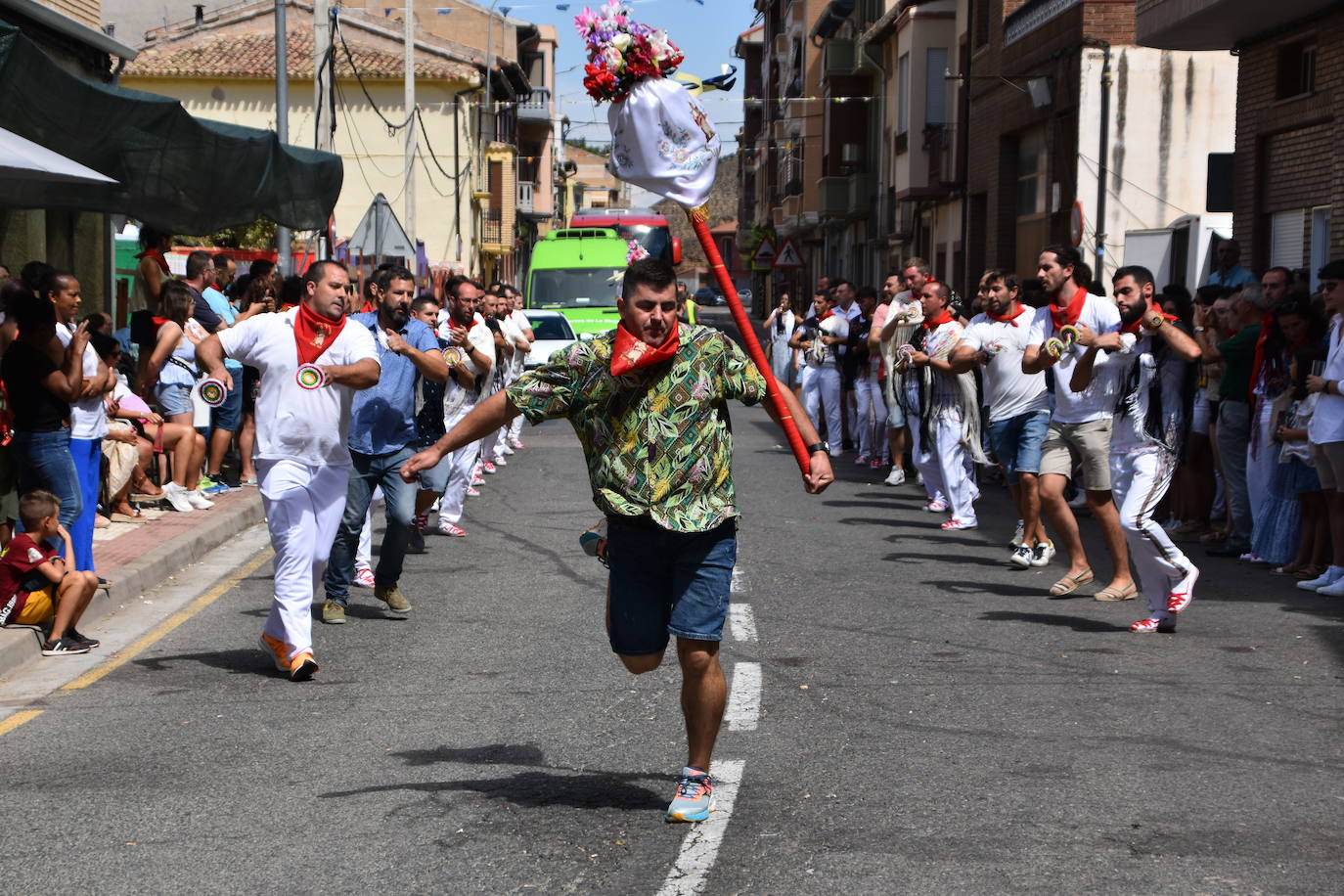 Fotos: El baile de la Gaita y Gigantes en Cervera para celebrar &#039;Sangilillo&#039;