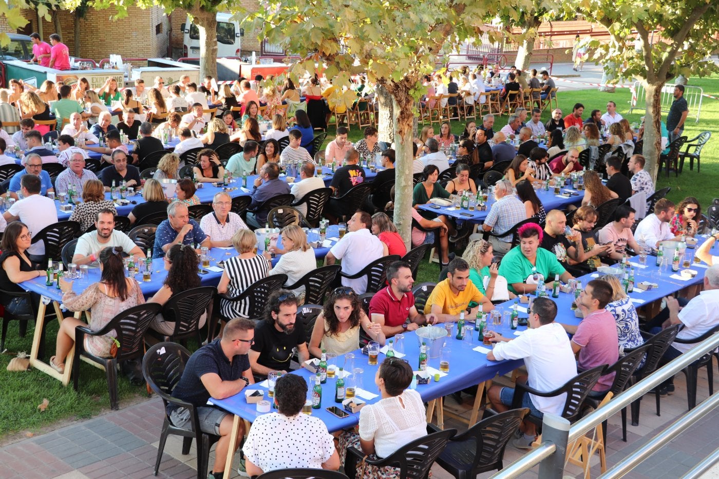 Ambiente festivo. Más de 200 personas disfrutaron de la cata de cerveza comentada por Alberto Martínez. 