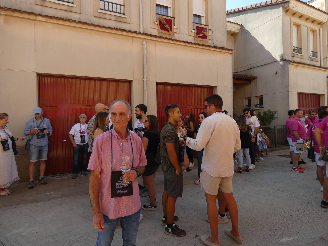 Fotos: Ábalos presume de vino