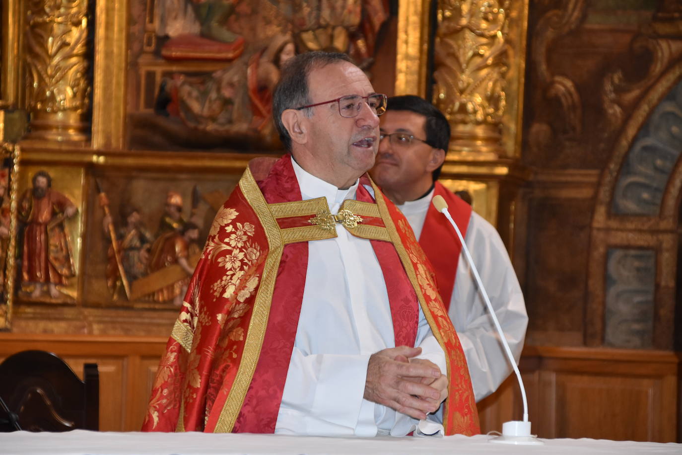 Fotos: Día de San Adrián y Santa Natalia con el tradicional pisado de uvas en Autol
