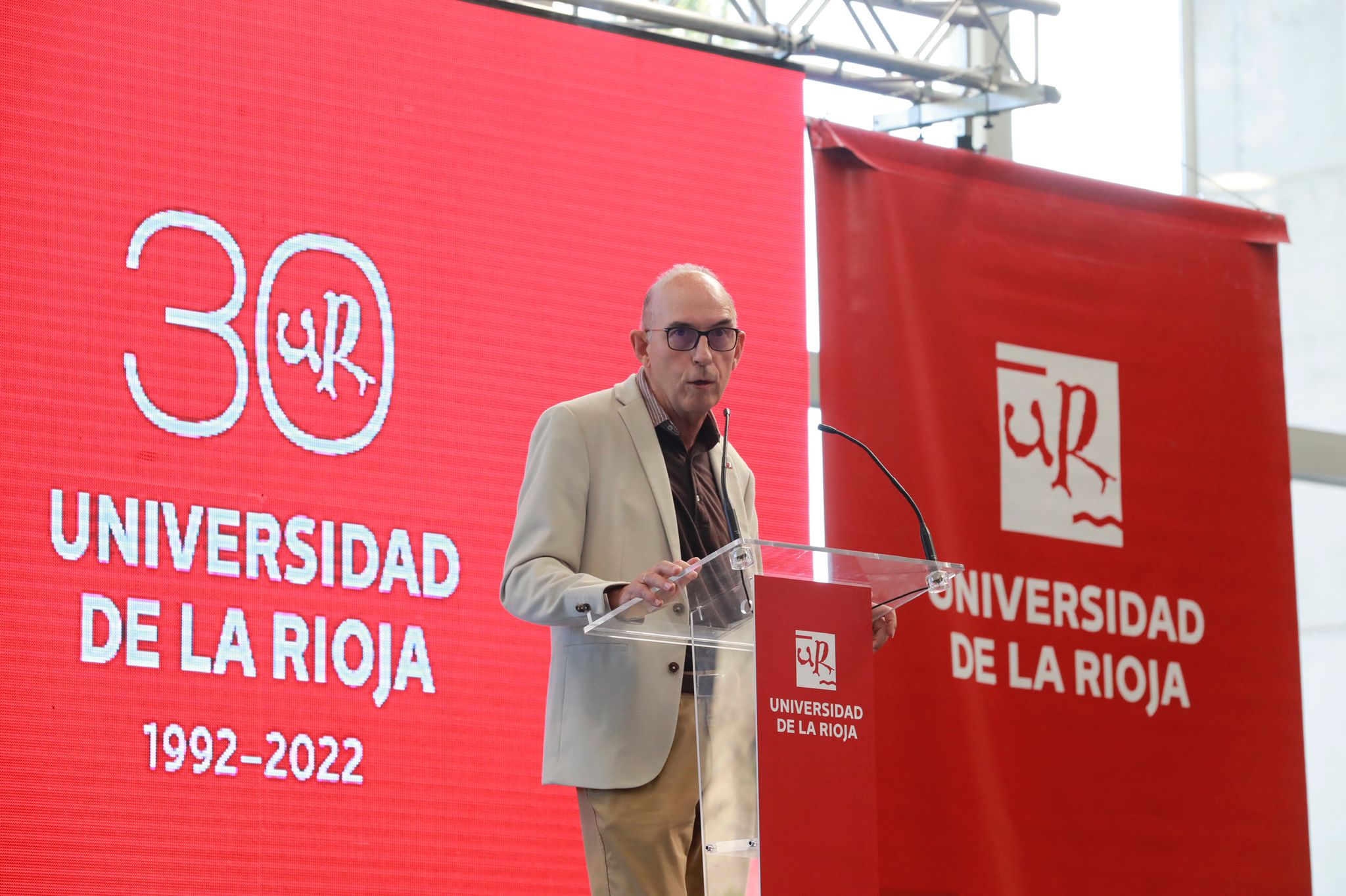 Fotos: Comienza el curso en la Universidad de La Rioja