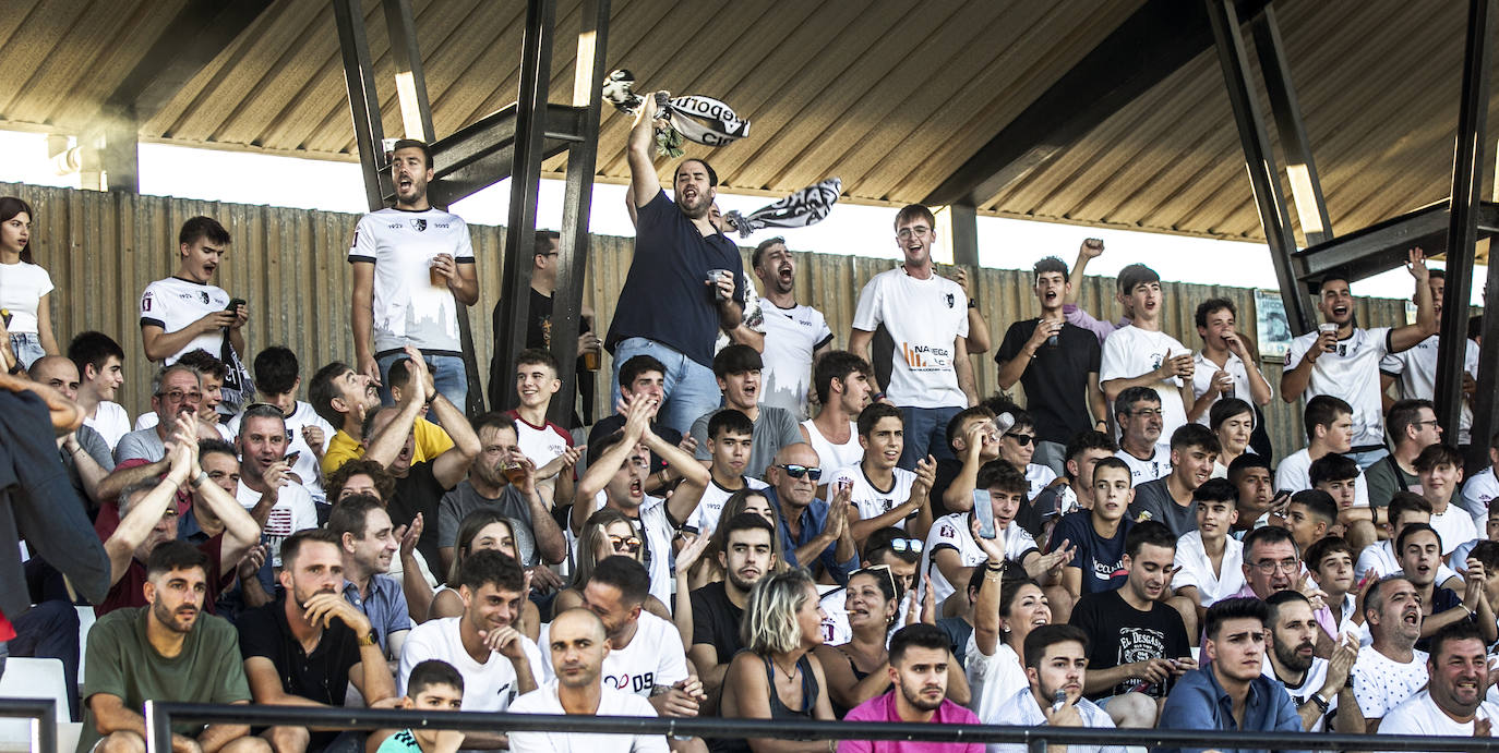 Fotos: Victoria para el Alfaro ante la Real Sociedad C