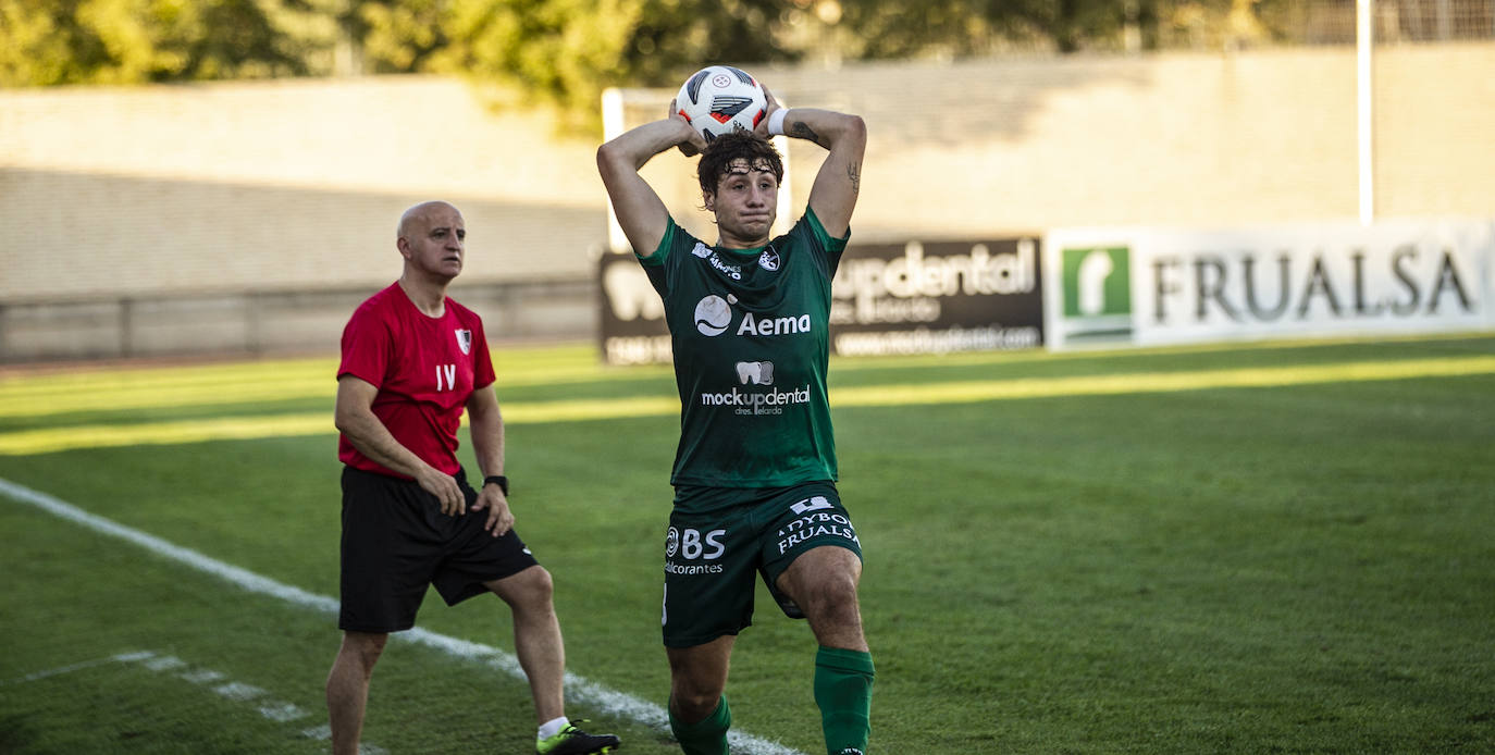 Fotos: Victoria para el Alfaro ante la Real Sociedad C