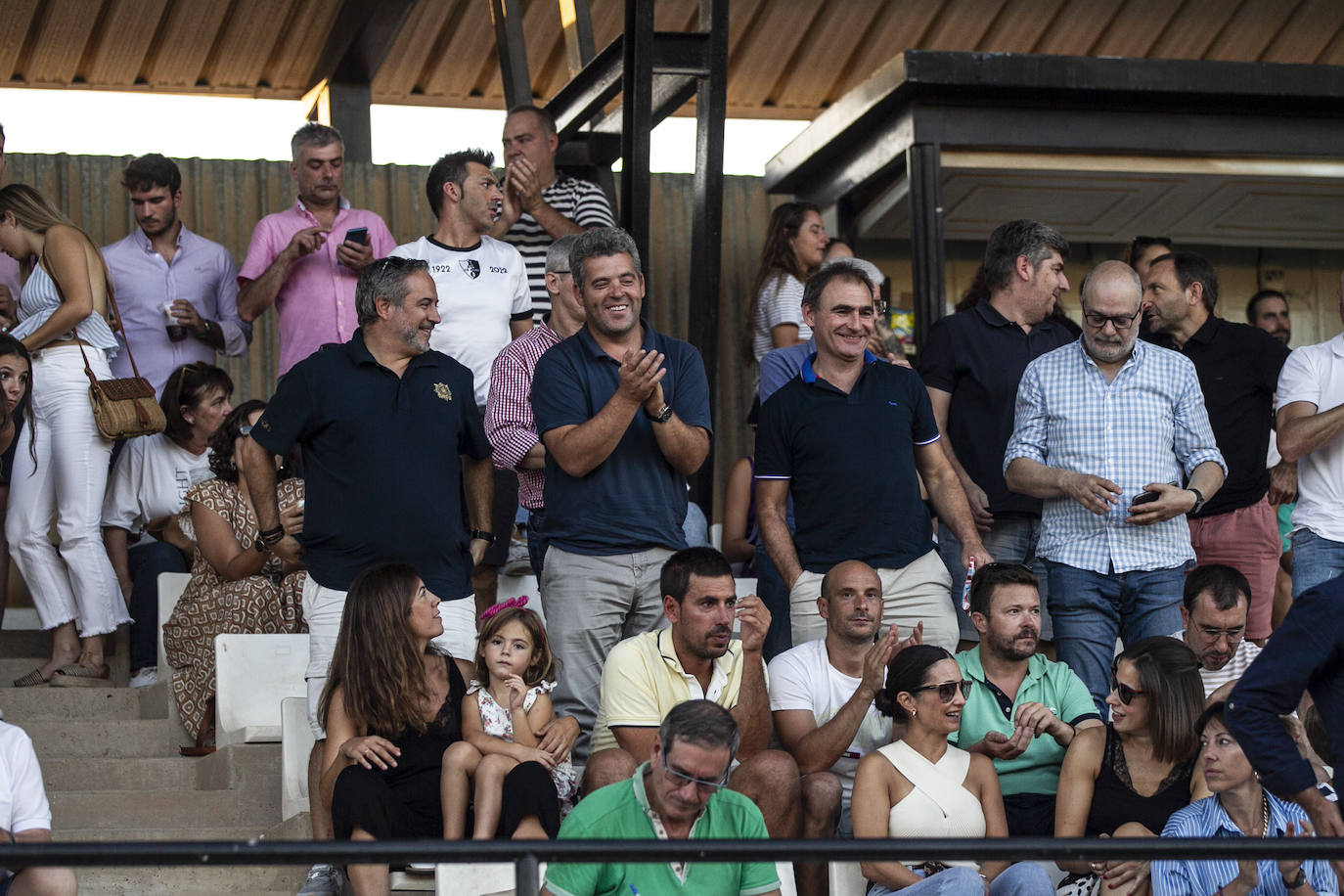 Fotos: Victoria para el Alfaro ante la Real Sociedad C