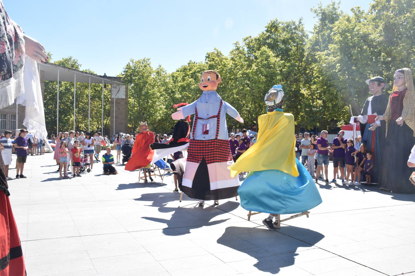 Fotos: Celebración del Día Vecinal en Logroño