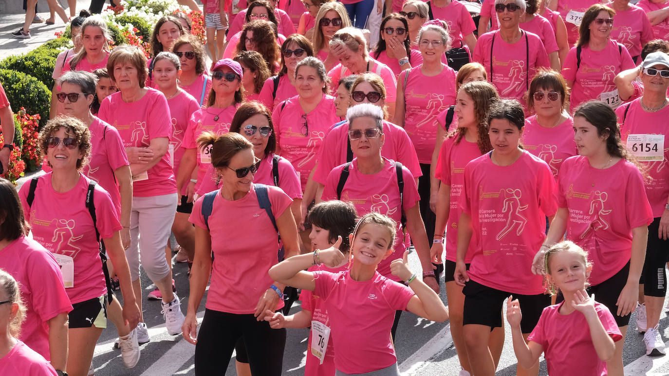 Fotos: Marea rosa contra el cáncer en Logroño