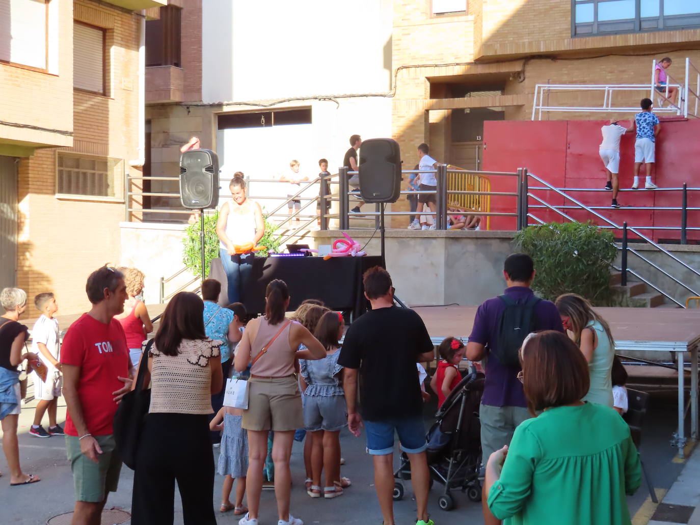 Fotos: Música y encierros en las fiestas del Burgo de Alfaro