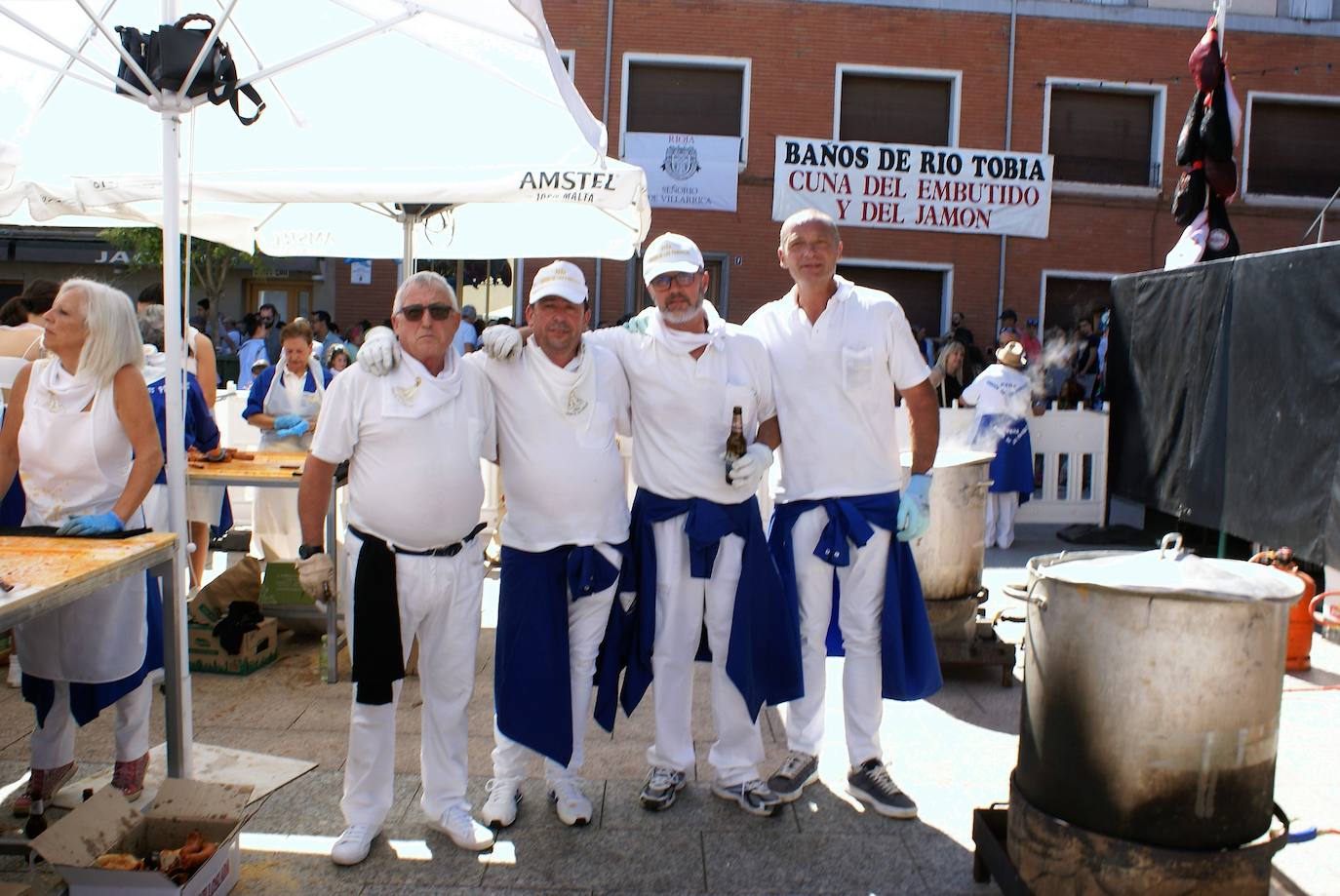 Fotos: Éxito de público en el festival del chorizo de Baños