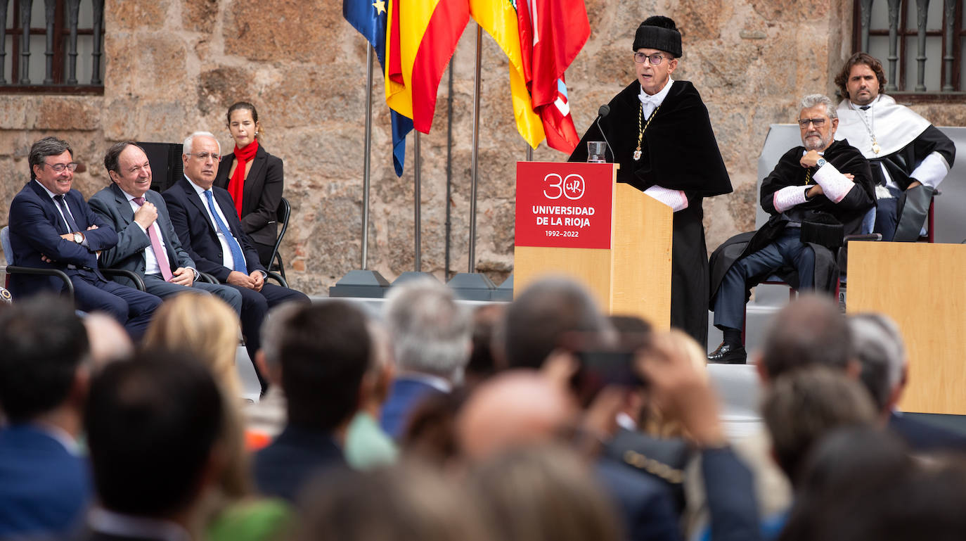 Fotos: Acto de apertura del curso 2022-2023 de la UR