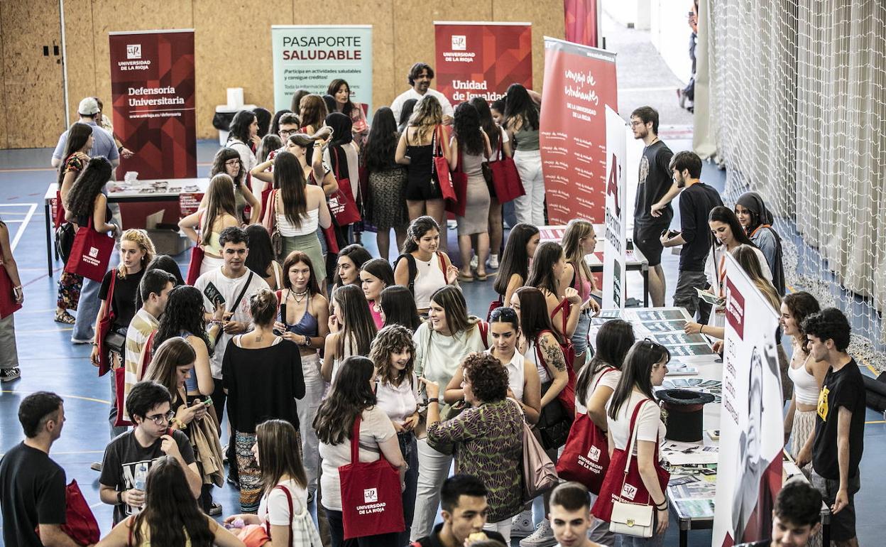El día de la bienvenida a los nuevos estudiantes.
